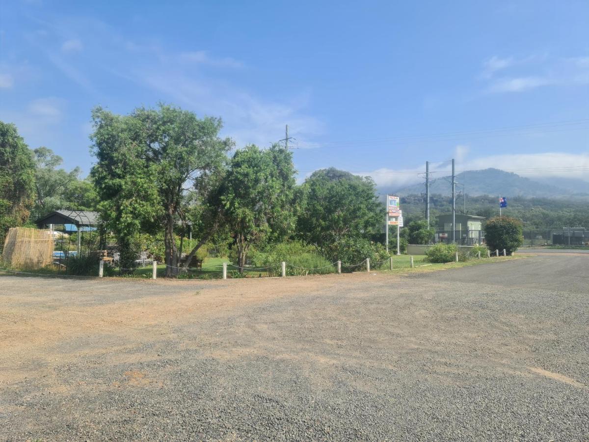 Valley View Motel Murrurundi Exterior foto
